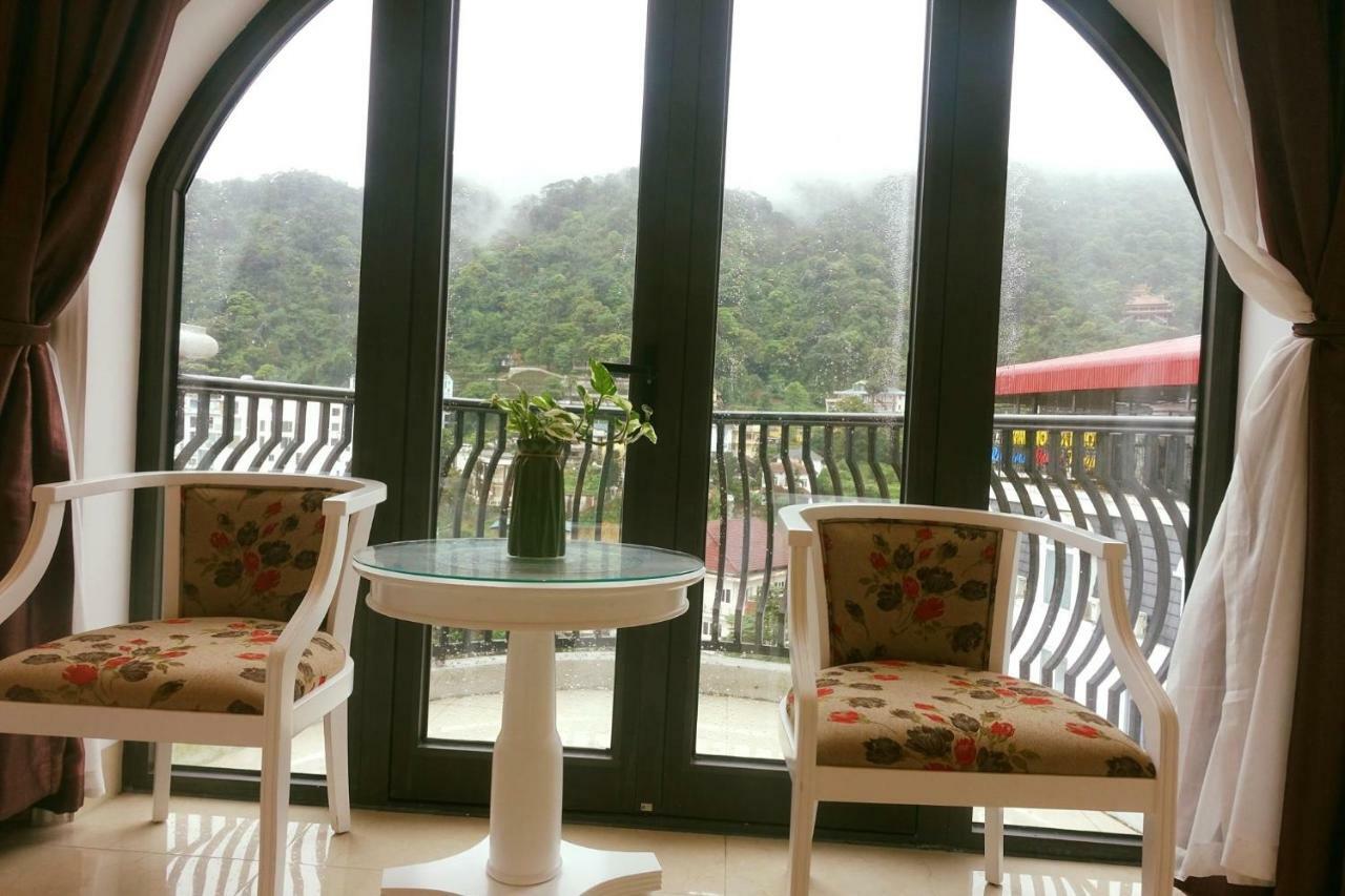 Paradise Hotel Tam Ðảo Buitenkant foto